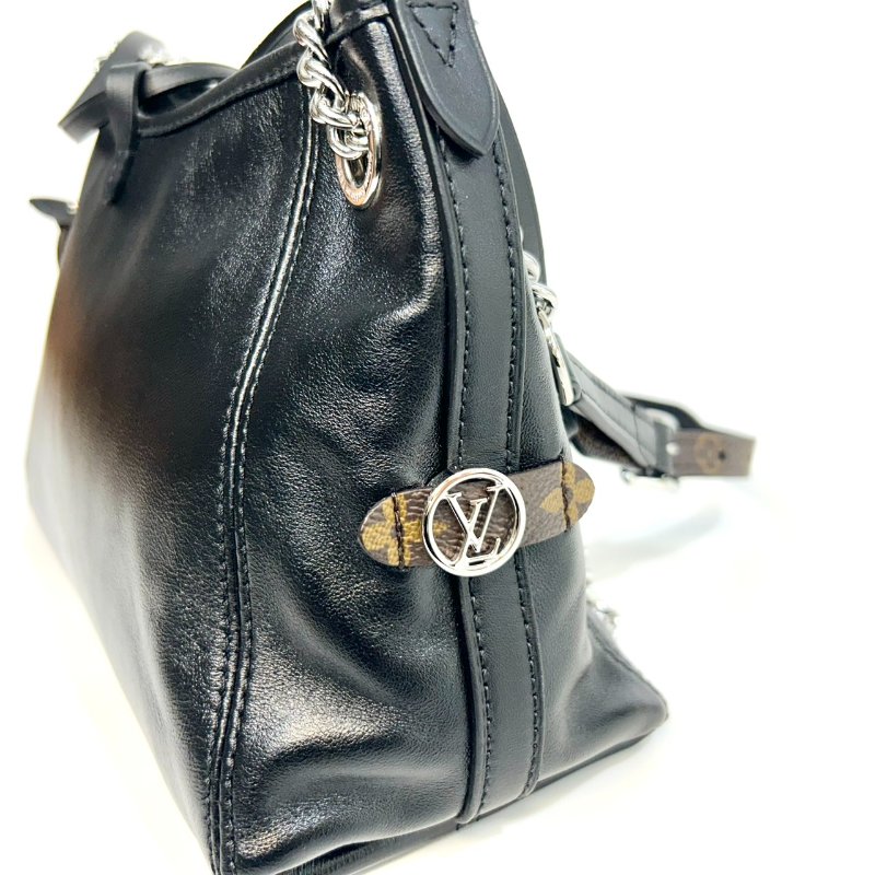 LV黑色羊皮銀鏈CarryAll Vibe BB肩側背包M12888-9