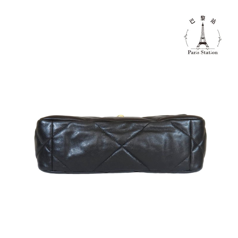 【巴黎站二手名牌專賣店】＊現貨＊CHANEL 香奈兒 真品＊黑色菱格紋羊皮19系列金釦26手提斜背包-2