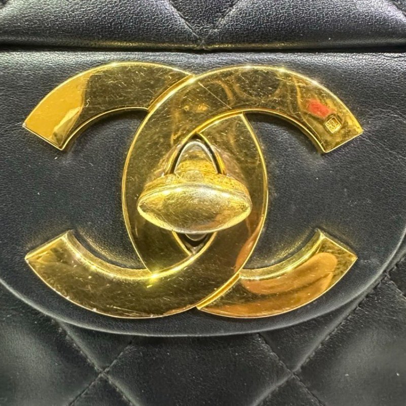 【美收精品】CHANEL黑色羊皮古董肩背包 4-487-23