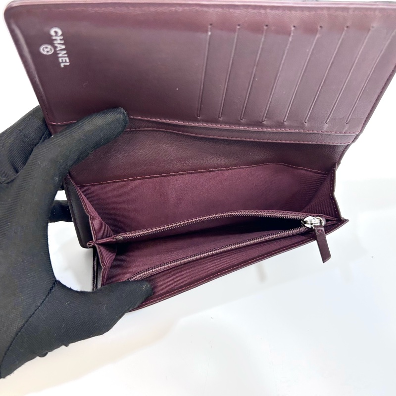 Chanel黑色銀雙C LOGO羊皮對開8卡長夾A31509-7