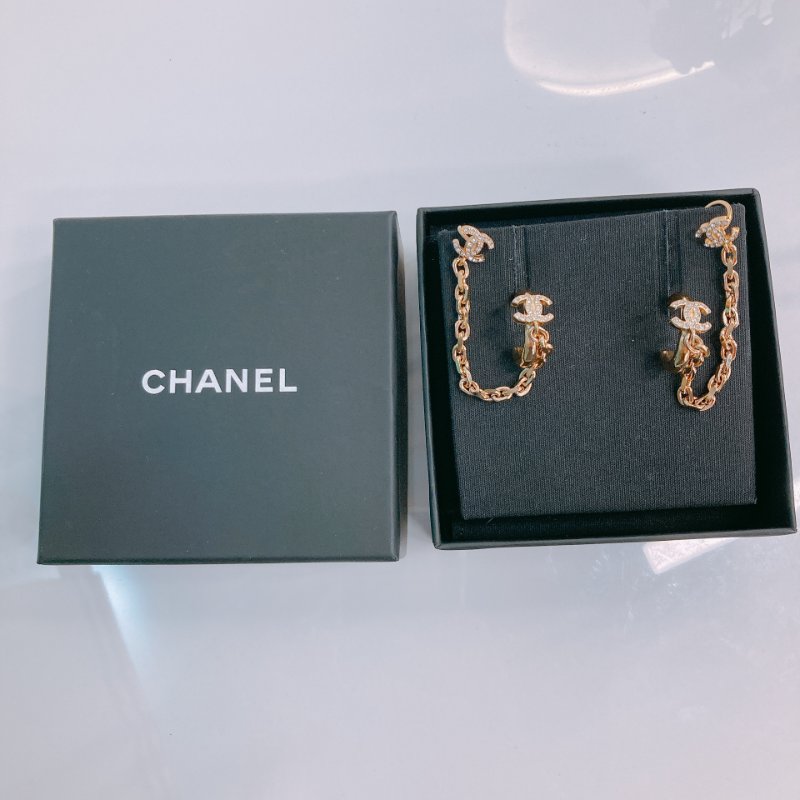 MS0392 Chanel 香奈兒 掛耳式 耳環 水鑽 金色 垂吊 CC Logo Circle Earrings With Ear Cuffs Crystal x GHW-9