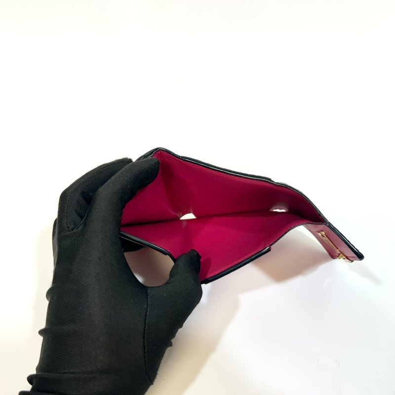 LV黑色牛皮拚桃粉內裡金釦Capucines XS三折短夾M68587-8