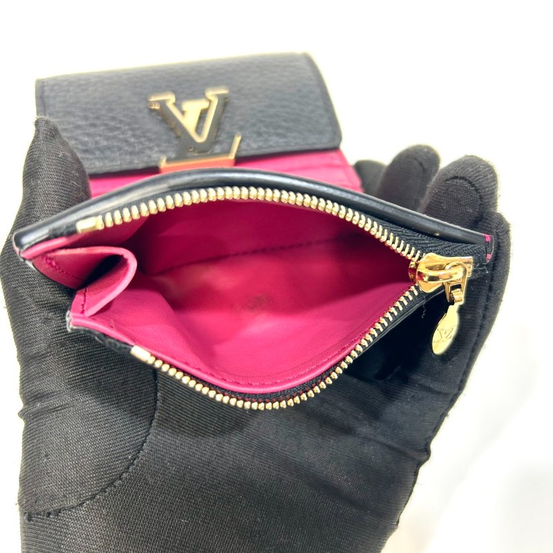 LV黑色牛皮拚桃粉內裡金釦Capucines XS三折短夾M68587-14