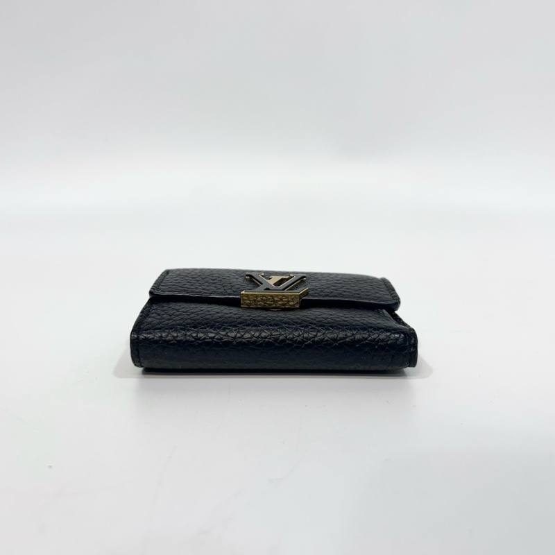 LV黑色牛皮拚桃粉內裡金釦Capucines XS三折短夾M68587-5