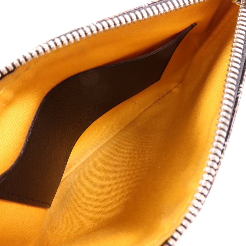 GOYARD 塗層帆布Pouch銀扣手拿包-4