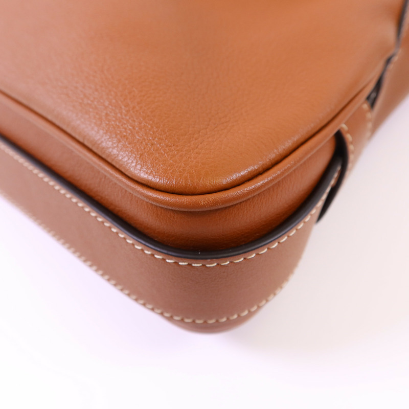 CELINE 牛皮皮革Romy Bag金扣肩背袋-13