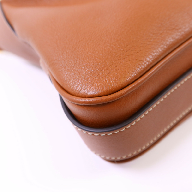 CELINE 牛皮皮革Romy Bag金扣肩背袋-14