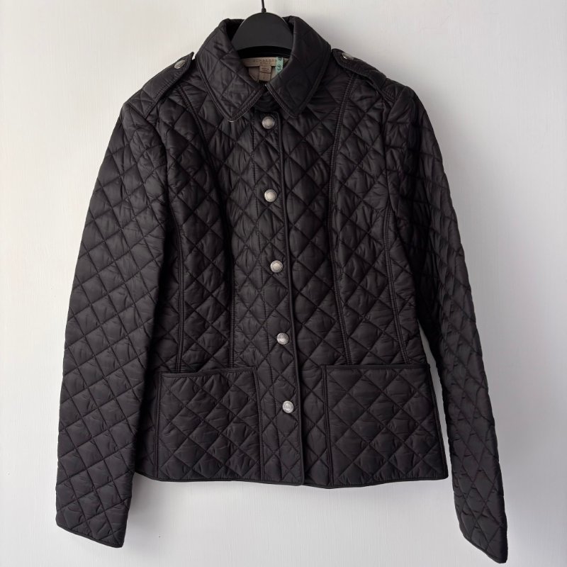 ::BURBERRY:: 黑色絎縫經典格紋外套S號-0