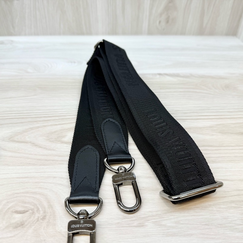 LV黑花銀釦Keepall 25手提斜背包M46271-16