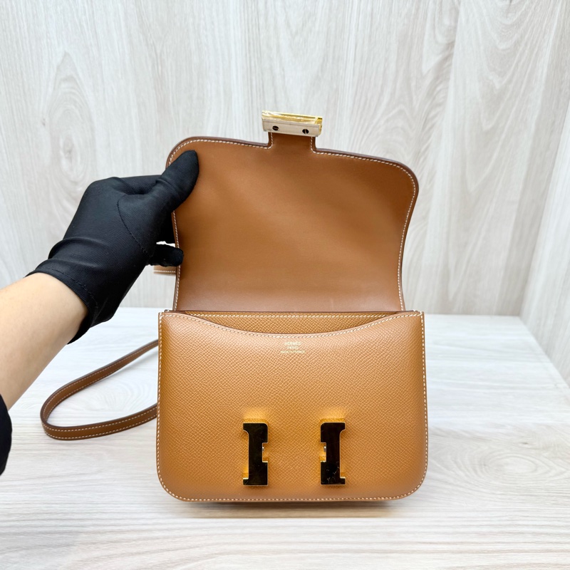 Hermes金棕Epsom皮Constance Mini 18CM-13