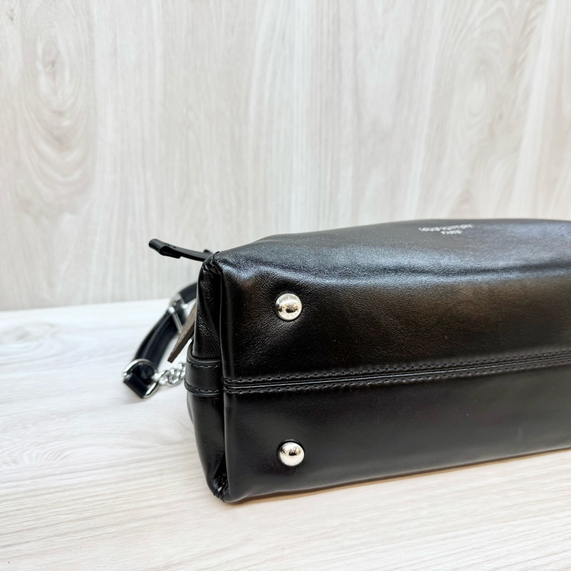 LV黑銀羊皮CarryAll Vibe BB肩側背包M12888-5