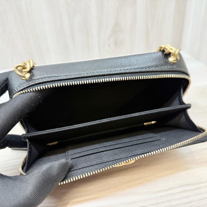 Chanel 黑金皮BOY方形側背包AP2756-9