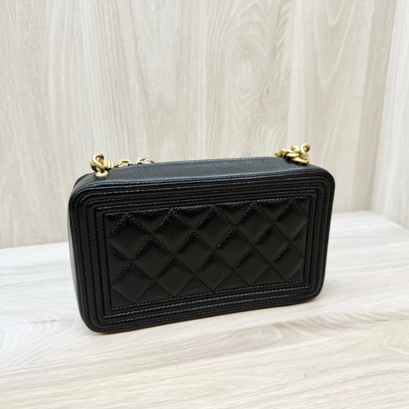 Chanel 黑金皮BOY方形側背包AP2756-15