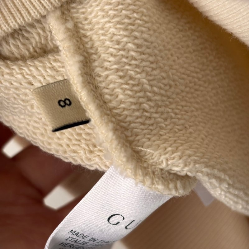 ::GUCCI:: 紅色字母LOGO 長袖棉T 童裝8號-14