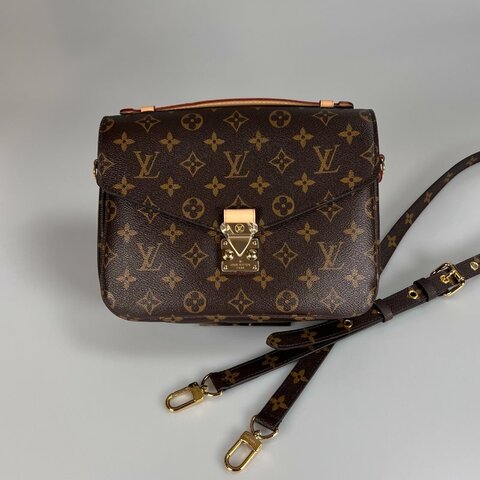 LV M40780/晶片款 老花郵差包