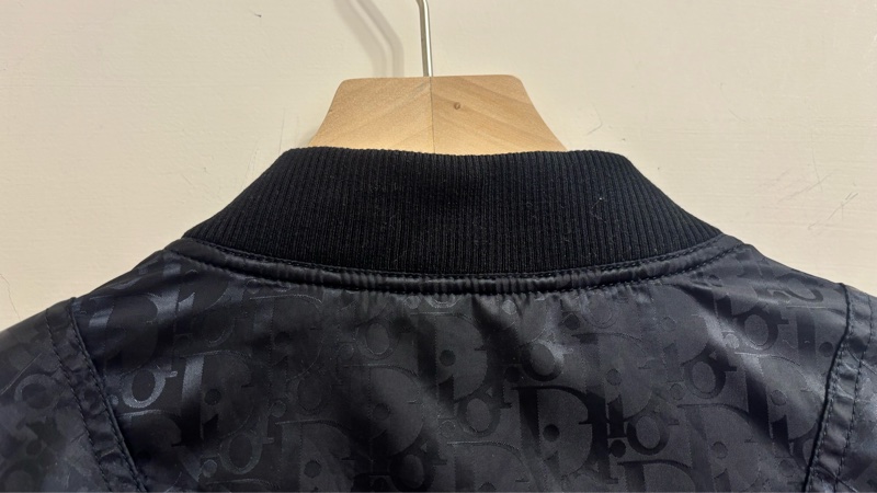 Dior Oblique 緹花飛行夾克男女都可以穿-7