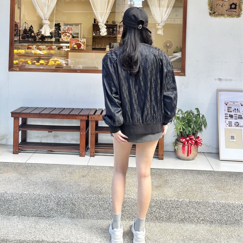 Dior Oblique 緹花飛行夾克男女都可以穿-17