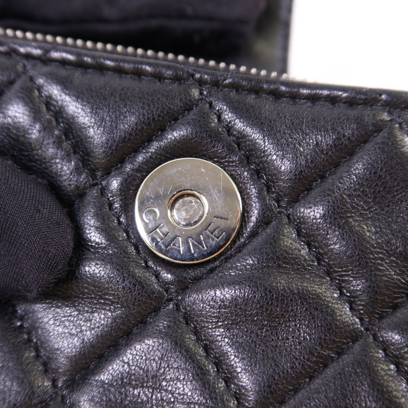 CHANEL 羊皮皮革Card Case銀扣卡片套-9