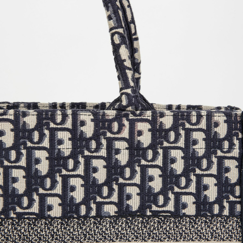 DIOR M1296ZRIW 中號書本手提包-3