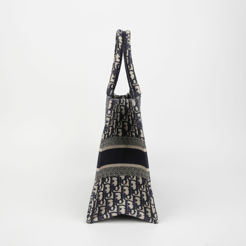 DIOR M1296ZRIW 中號書本手提包-5