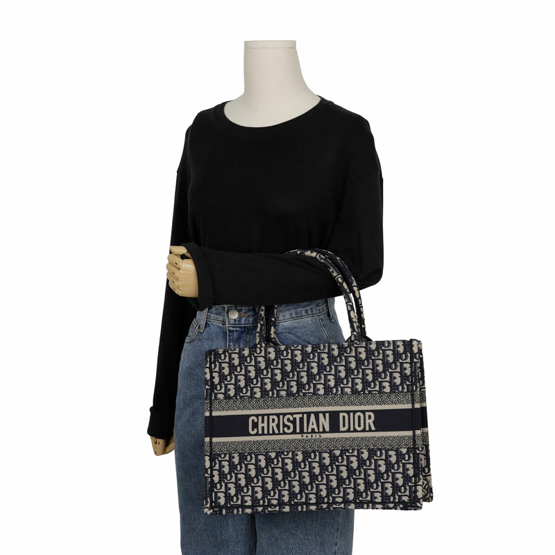 DIOR M1296ZRIW 中號書本手提包-10