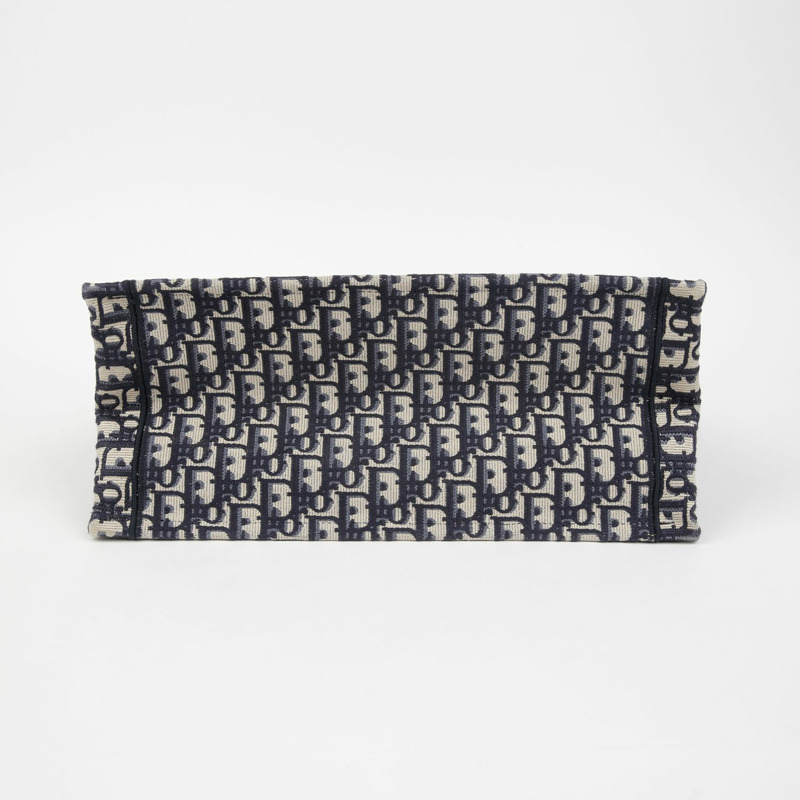 【包稅】DIOR M1296ZRIW 中號書本手提包-6