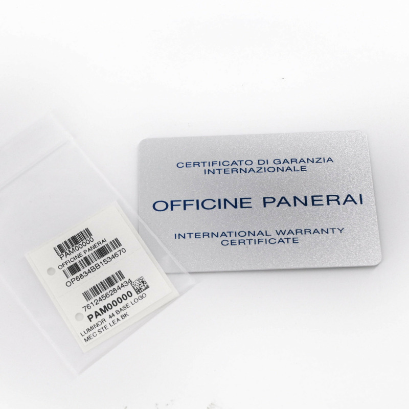 沛納海 Luminor 手動上鍊男士腕錶，黑色錶盤，PAM00000-10