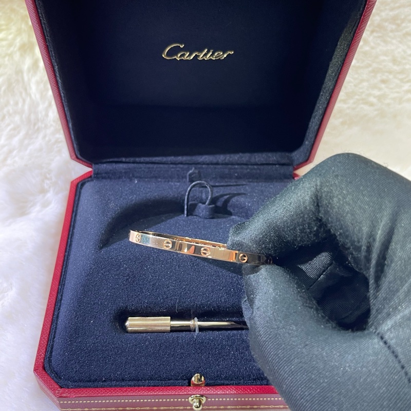 cartier 卡地亞Love 系列版手鈪 玫瑰金色XB757-8