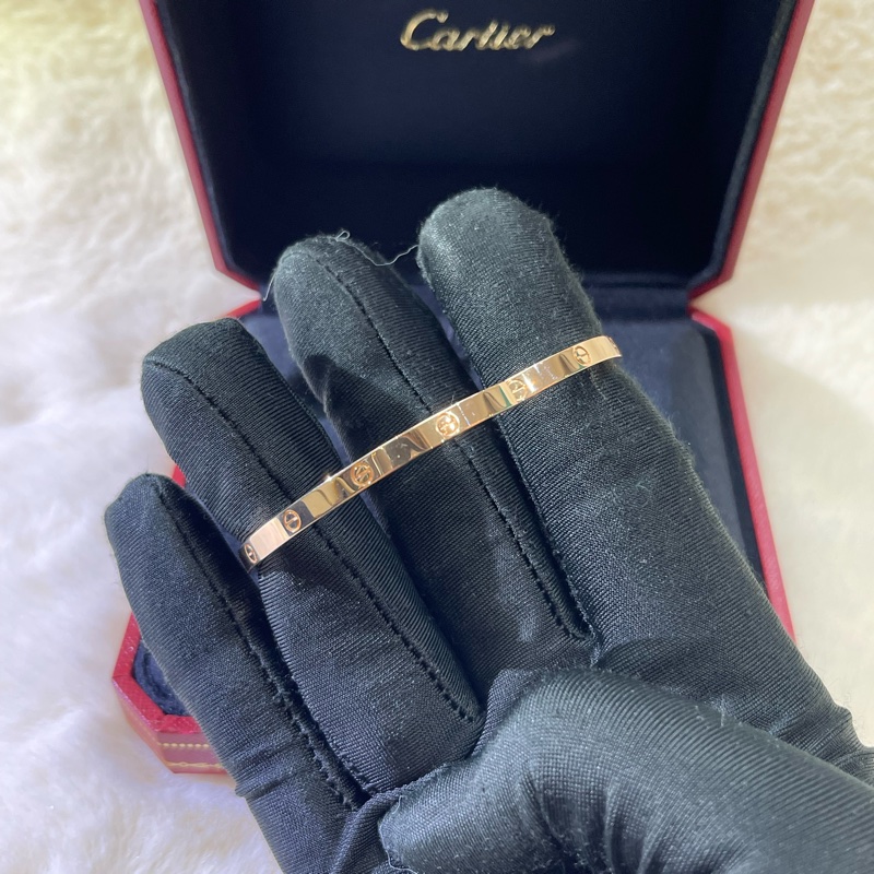 cartier 卡地亞Love 系列版手鈪 玫瑰金色XB757-26