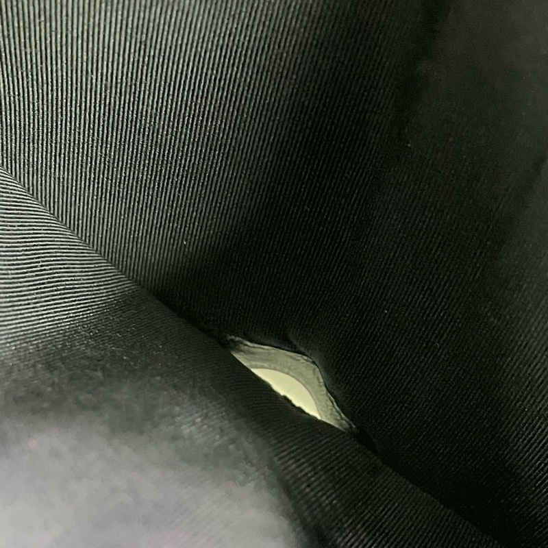 CHANEL CLASSIC FLAG WALLET ON CHAIN-13