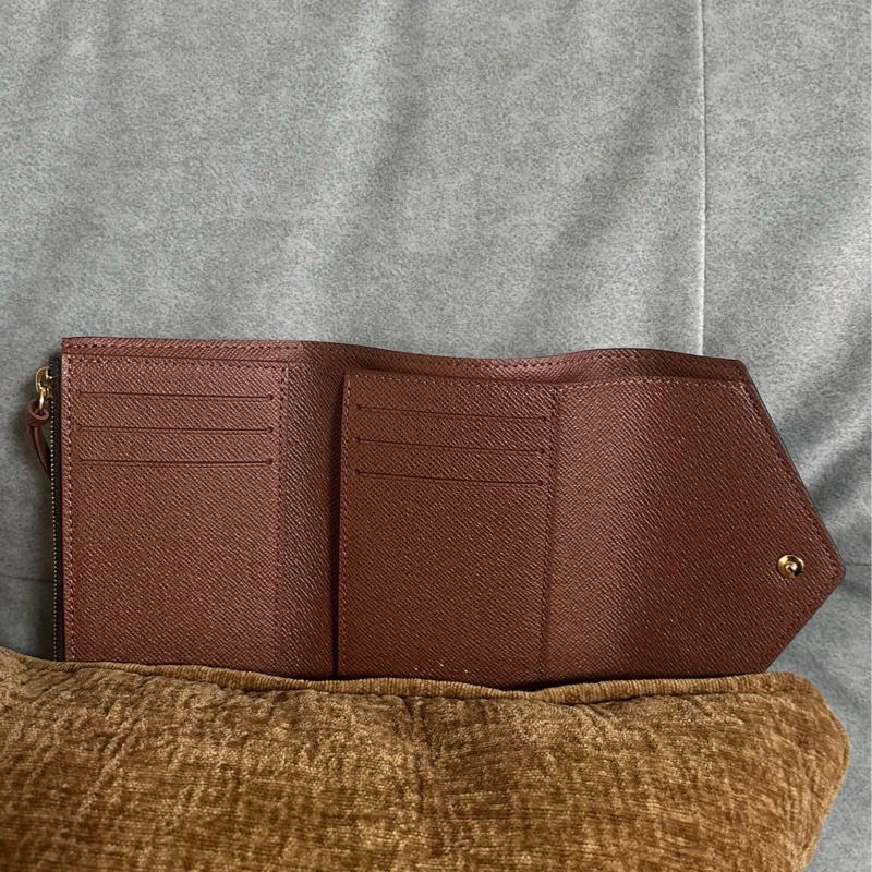 （全新）Louis Vuitton 經典老花棕色三折短夾-10