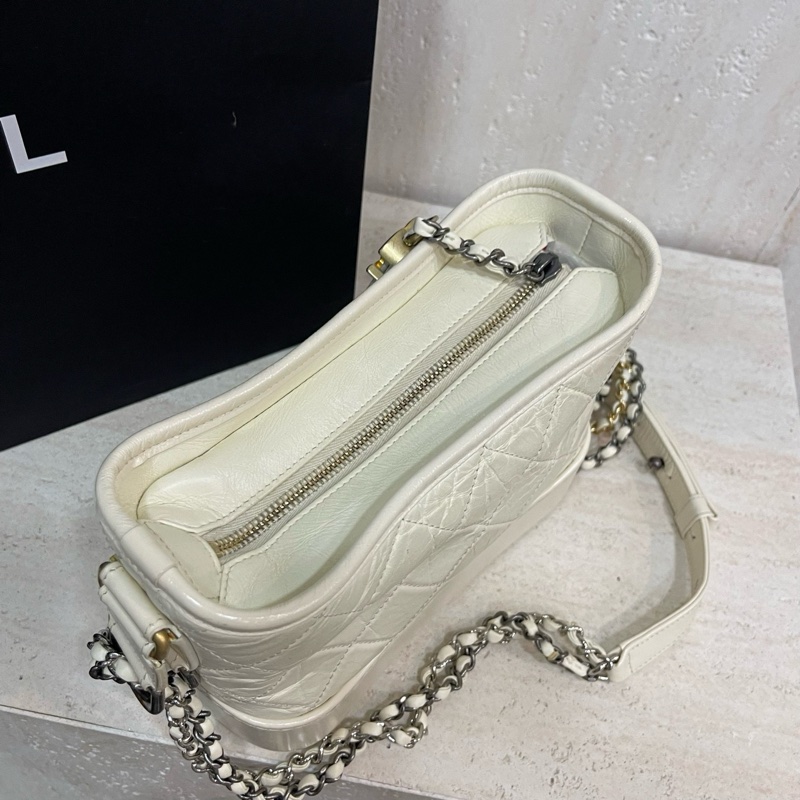 Chanel 香奈兒 Gabriella 流浪包 小牛皮 白色 有保卡-5