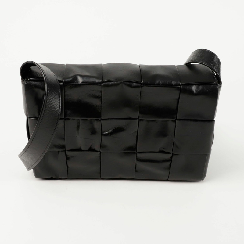 BOTTEGA VENETA 卡帶單肩斜背包 667298-2