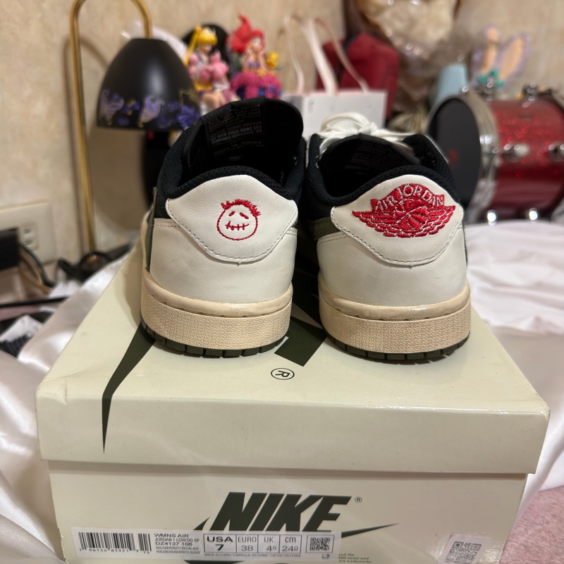 Travis Scott x Air Jordan 1 OG "Olive" 橄欖綠-7