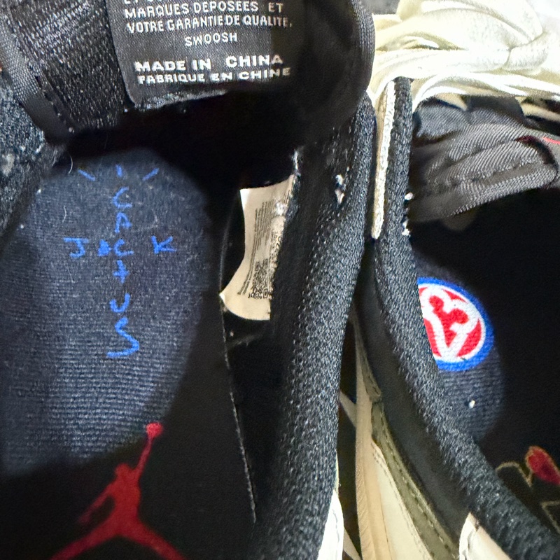 Travis Scott x Air Jordan 1 OG "Olive" 橄欖綠-8