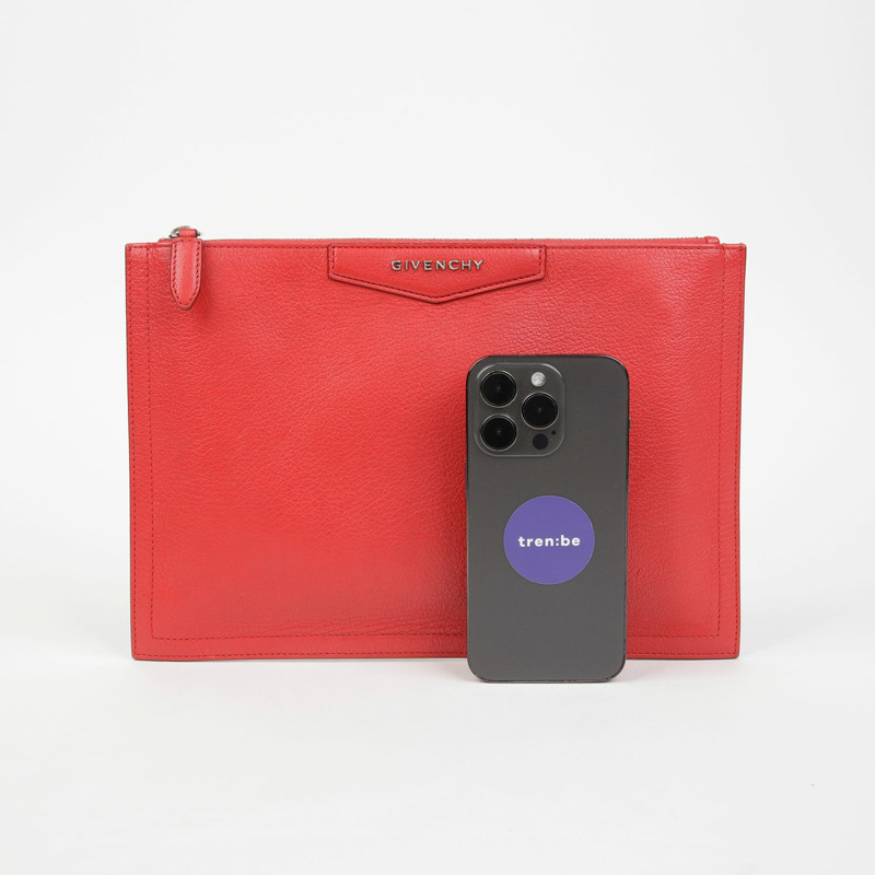 GIVENCHY Antigona 中型離合器 06821012-9