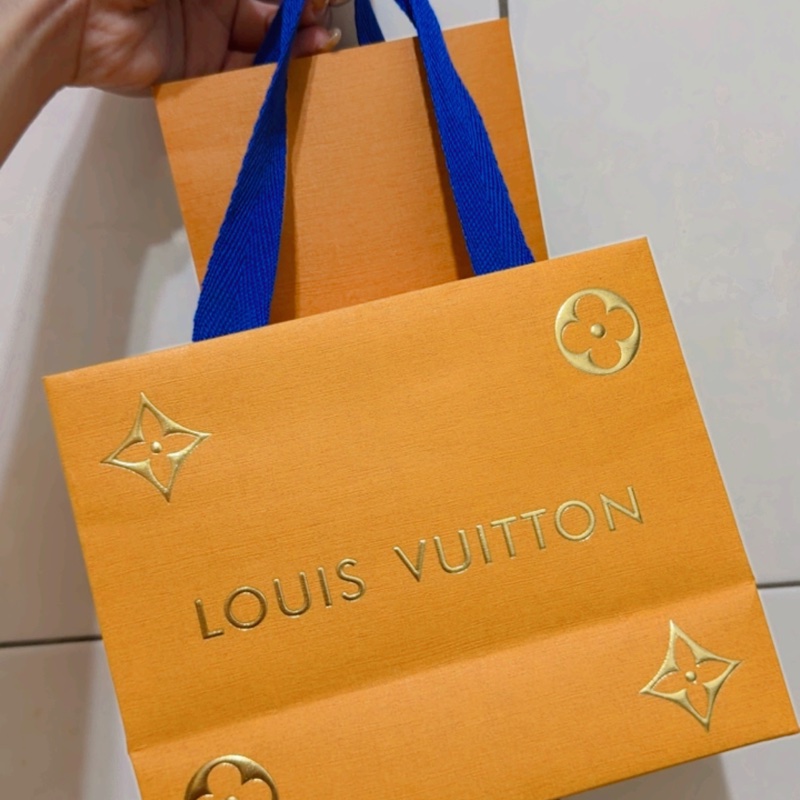 【保留中可排】全新！LV 愛心項鍊大全配-4