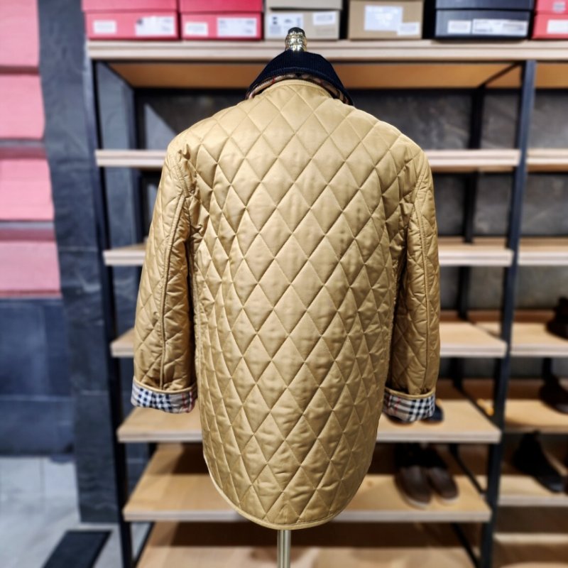 🎊佳節特賣🎁Burberry 81089891 女款絎縫穀倉黃金棉服夾克 XS/S/購買請告知所需尺寸-2