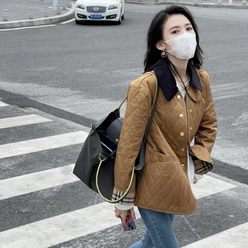 🎊佳節特賣🎁Burberry 81089891 女款絎縫穀倉黃金棉服夾克 XS/S/購買請告知所需尺寸-3