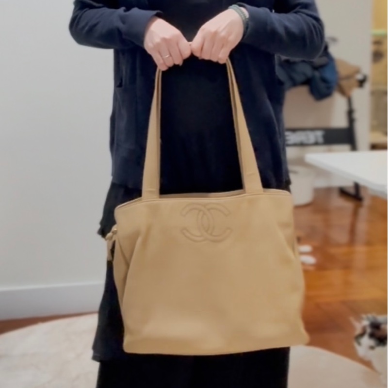 【大減價！】【稀有】Chanel Handbag 香奈兒 肩背包 全牛皮 杏色 奶茶色-1