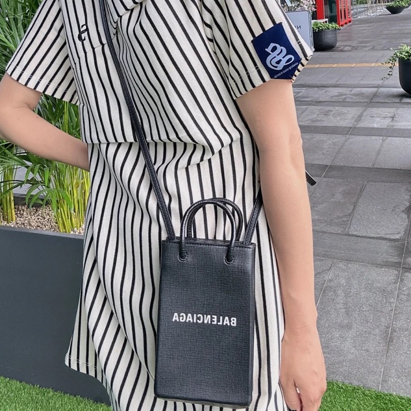 99新🈶購證😍Balenciaga巴黎世家黑色mini琴譜包手機包斜挎包-2