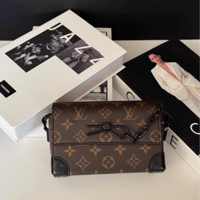 熱賣爆款🥵Lv男士steamer迷你老花插銷款斜挎包郵差包-7