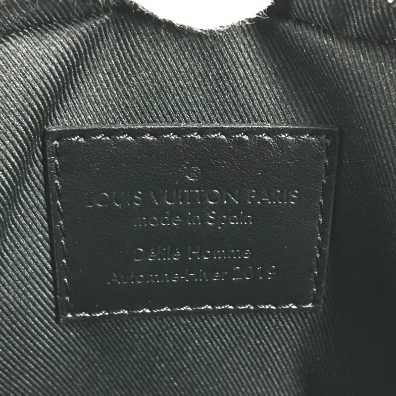 路易威登 M30332 Taiga Rainbow Danube 皮革斜背包,男女通用,黑色-13