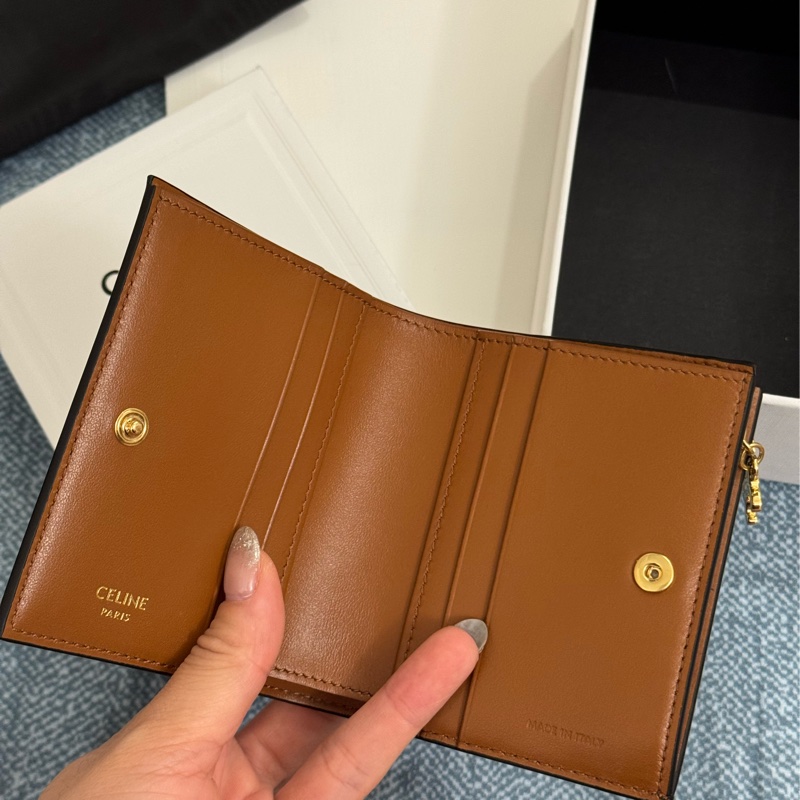 現貨 全新 特價 Celine 對開短夾 TRIOMPHE-5