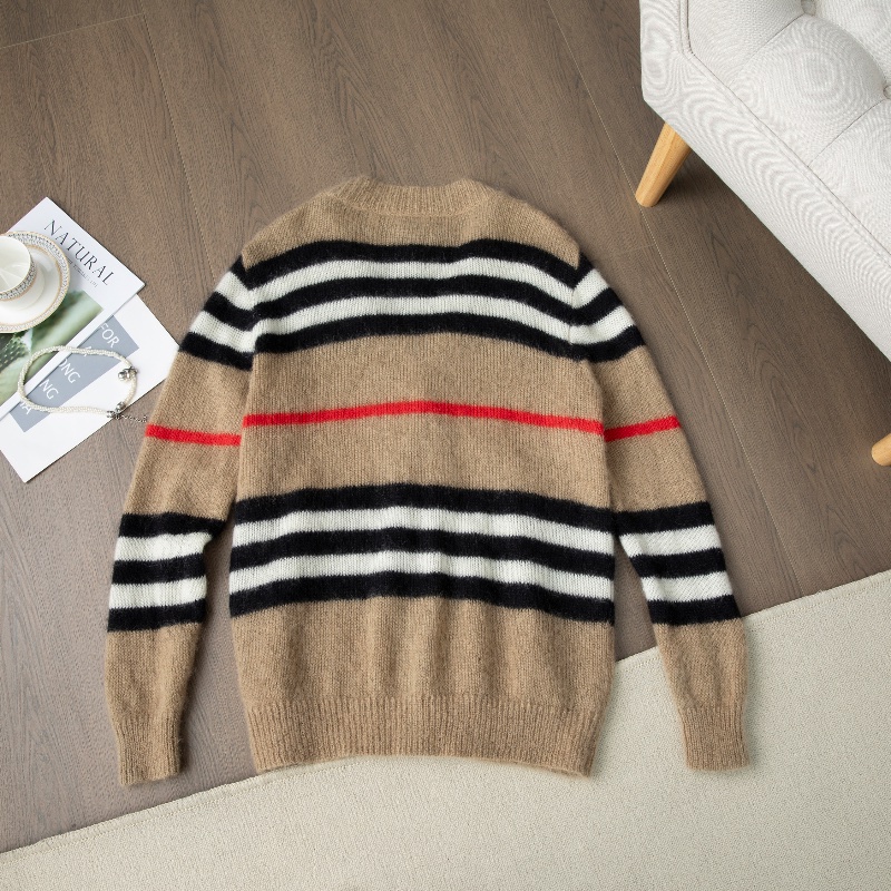 ❤️ BURBERRY 馬海毛 舒適溫暖 秋冬易搭配 開衫毛衣-9