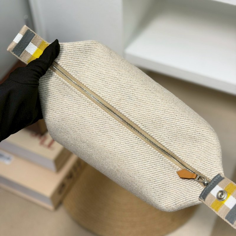 (超難買的燕麥色！)🏷Hermes．飯盒包-15