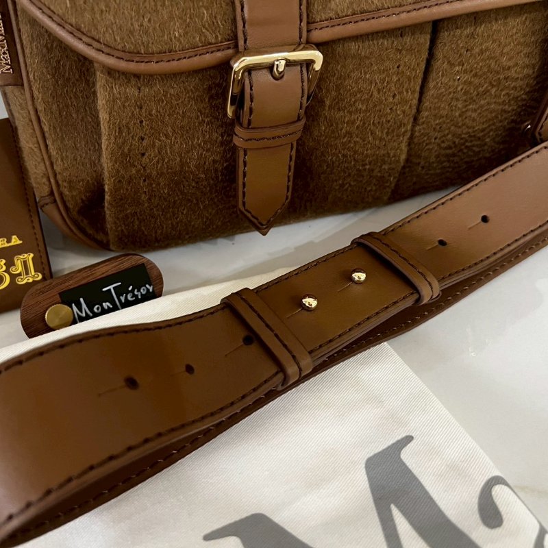 全新MAX MARA  CAMMELLO駱駝棕色毛包 郵差包  側背包 斜背包-3