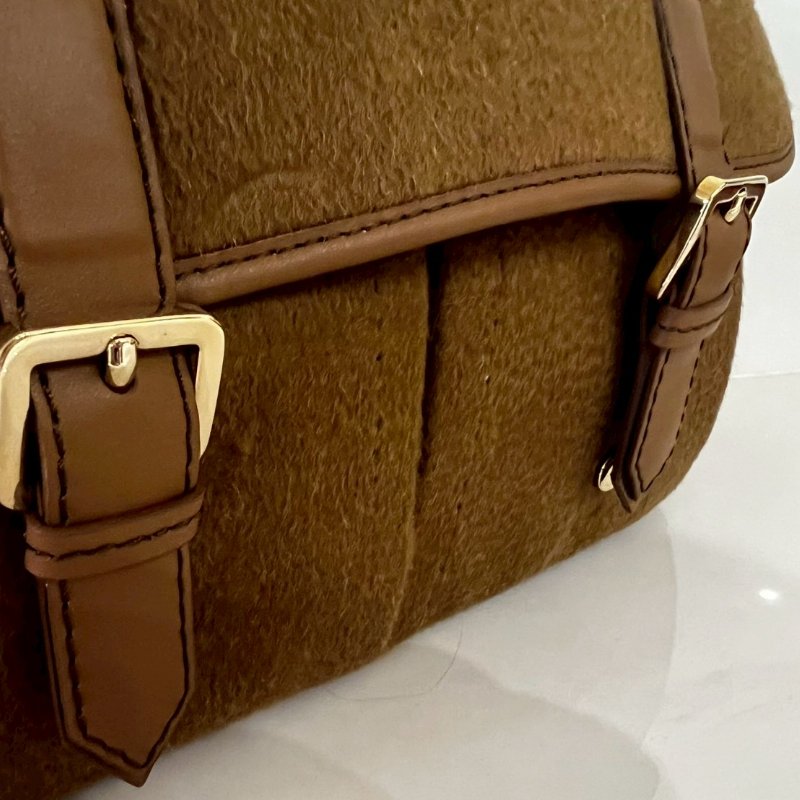 全新MAX MARA  CAMMELLO駱駝棕色毛包 郵差包  側背包 斜背包-5