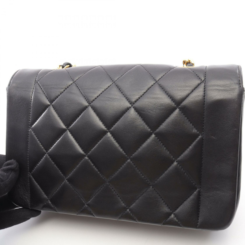 香奈兒 (CHANEL) 絎縫 Diana 翻蓋鏈條單肩背包，羊皮材質，黑色，二手，金色五金-6