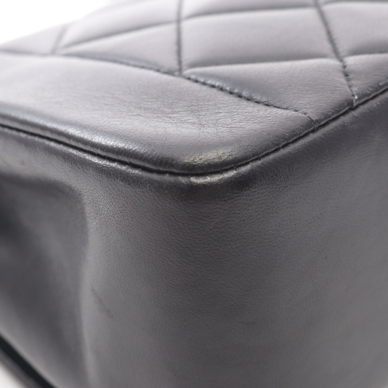 香奈兒 (CHANEL) 絎縫 Diana 翻蓋鏈條單肩背包，羊皮材質，黑色，二手，金色五金-8